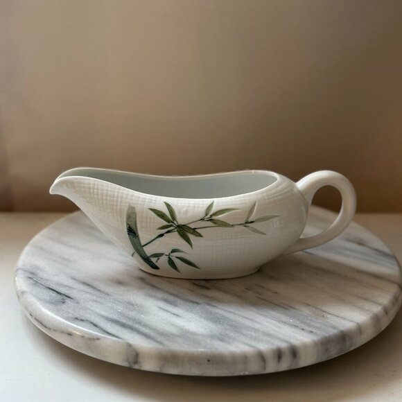 Hand Painted Bamboo Made in Japan Gravy Boat and Creamer - Picture 4 of 6